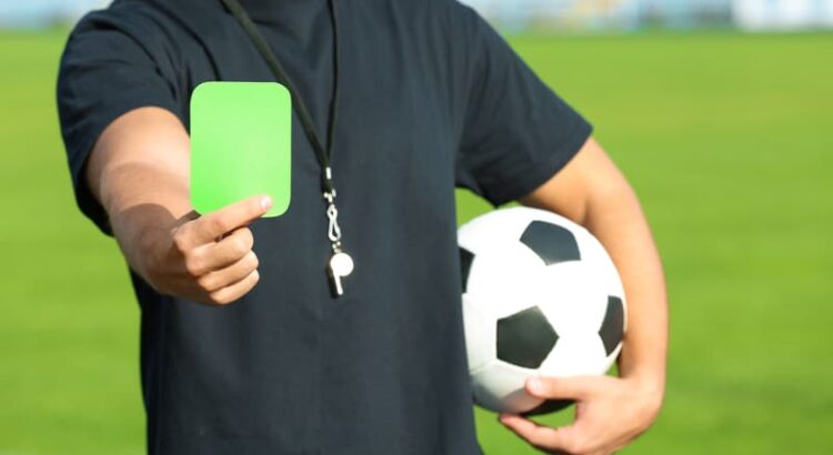 Green Card no futebol: explicado